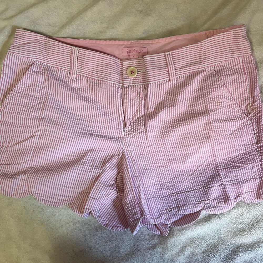 Lilly Pulitzer size 10 pink seersucker Buttercup shorts